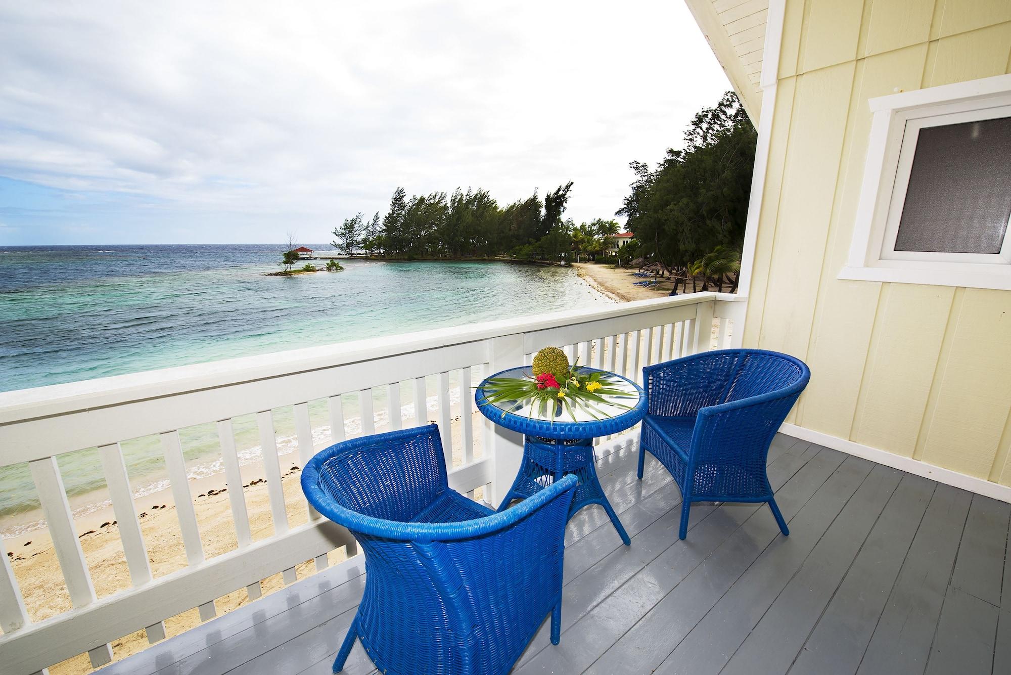 Fantasy Island Beach Resort And Marina First Bight Buitenkant foto