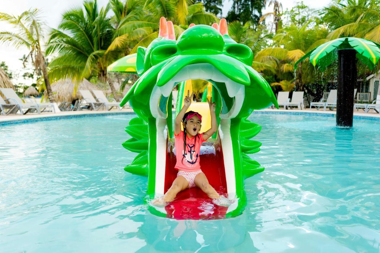 Fantasy Island Beach Resort And Marina First Bight Buitenkant foto